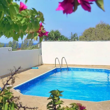 Serena Villa Nea Dimmata